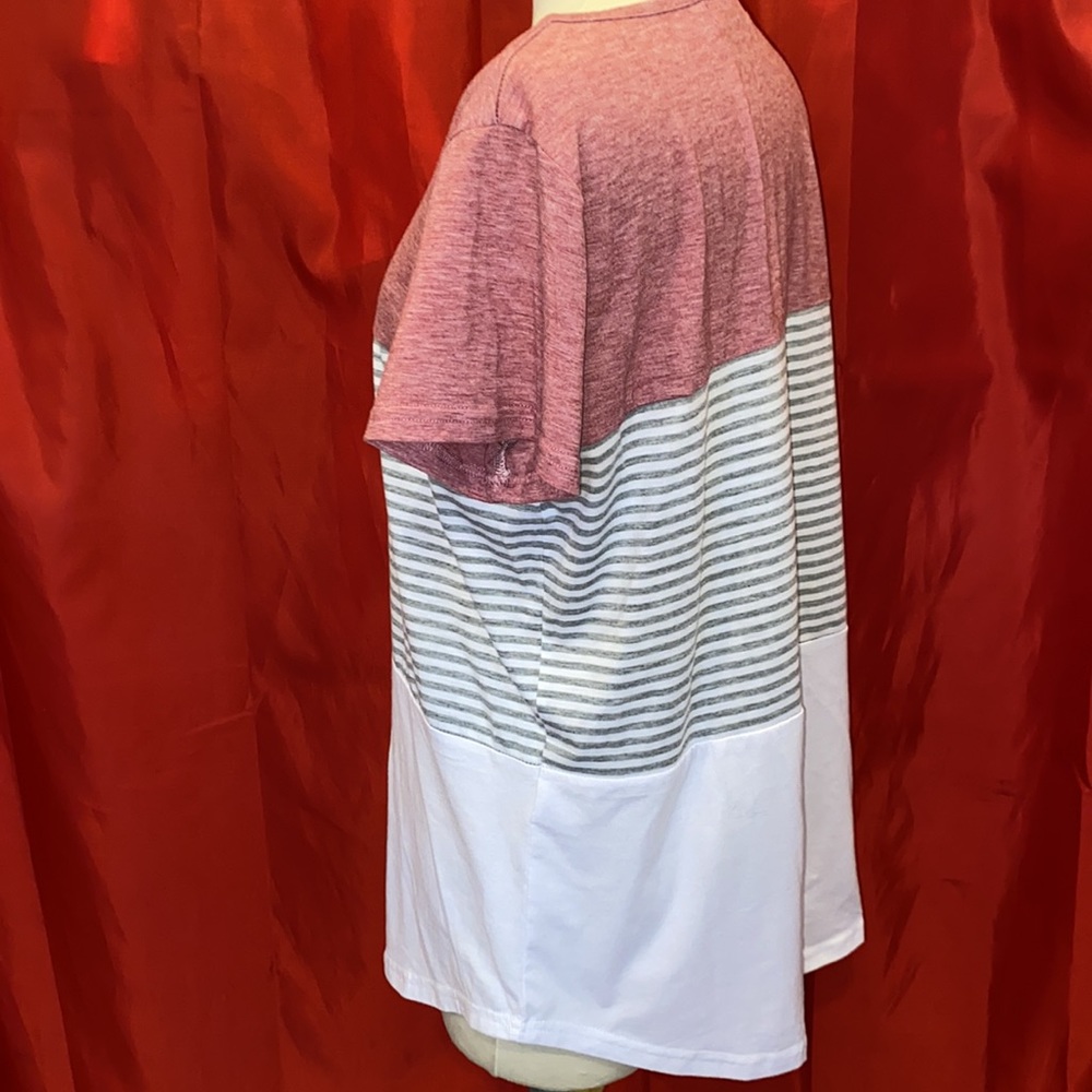 YunJey Round Neck Triple Color Block Stripe T-Shirt - Picture 5 of 6